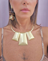 Collana Placche